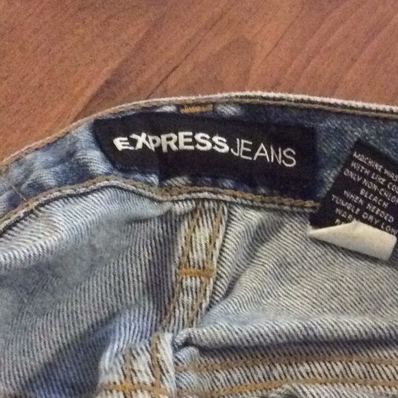 Express - Picture 6 of 8